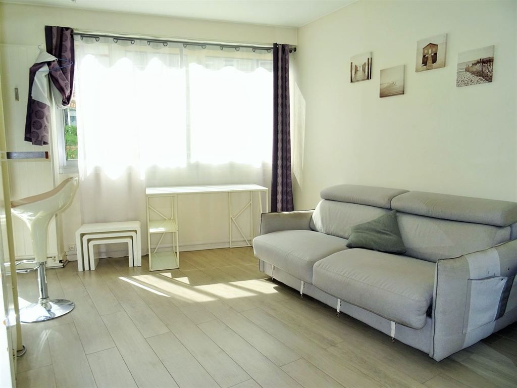 appartement 1 pièce en vente sur PARIS (75015)